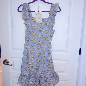 Floral sundress with tie back closure